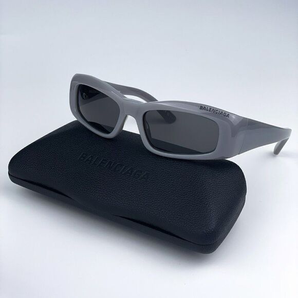 NEW Balenciaga BB0266S 003 Grey Rectangle Unisex Sunglasses - Picture 1 of 13